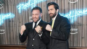 Read more about the article Jake Gyllenhaal, Conor McGregor Shine at 'Road House' Premiere in NYC