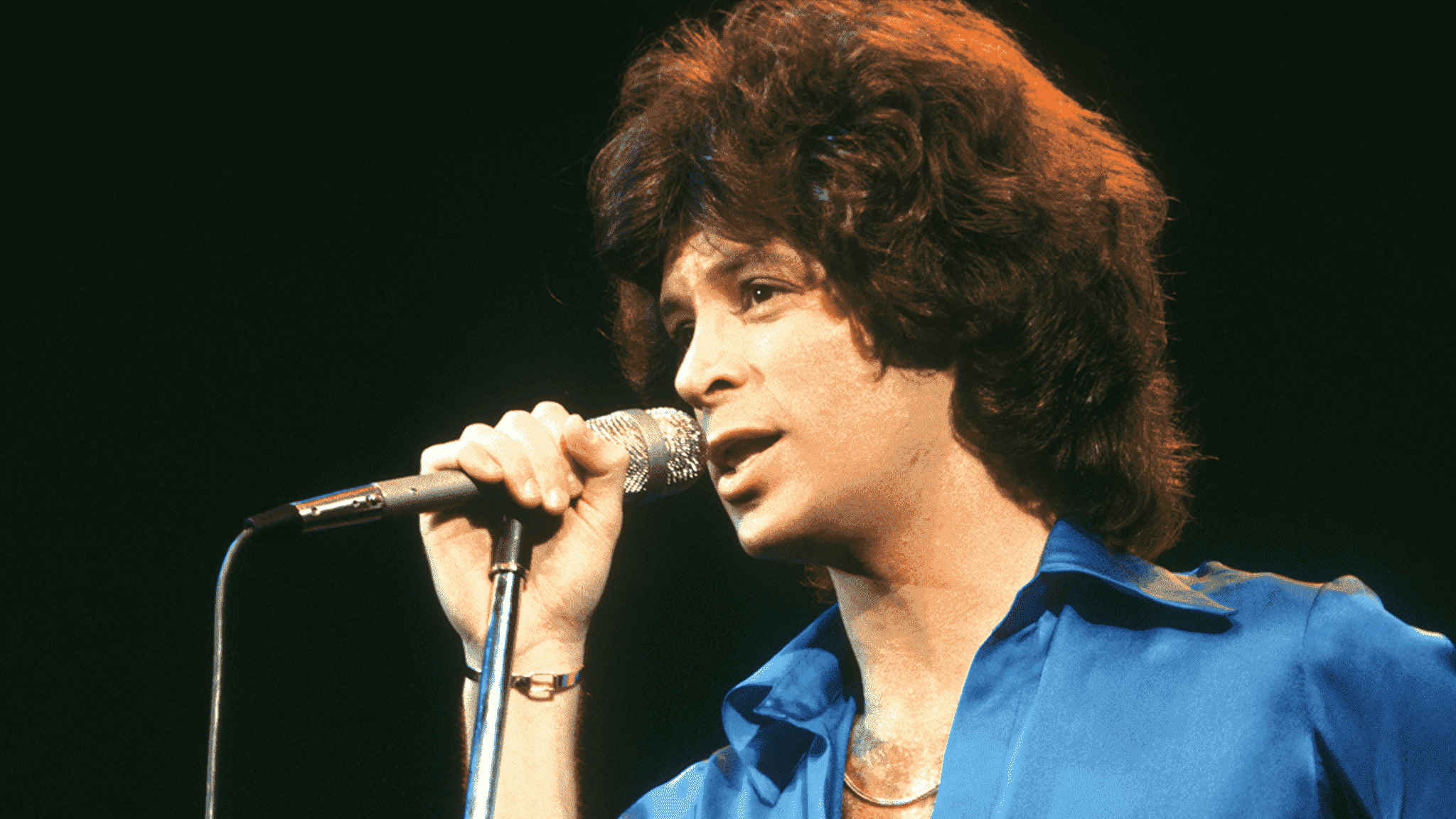 You are currently viewing Raspberries Lead Singer Eric Carmen Dead at 74