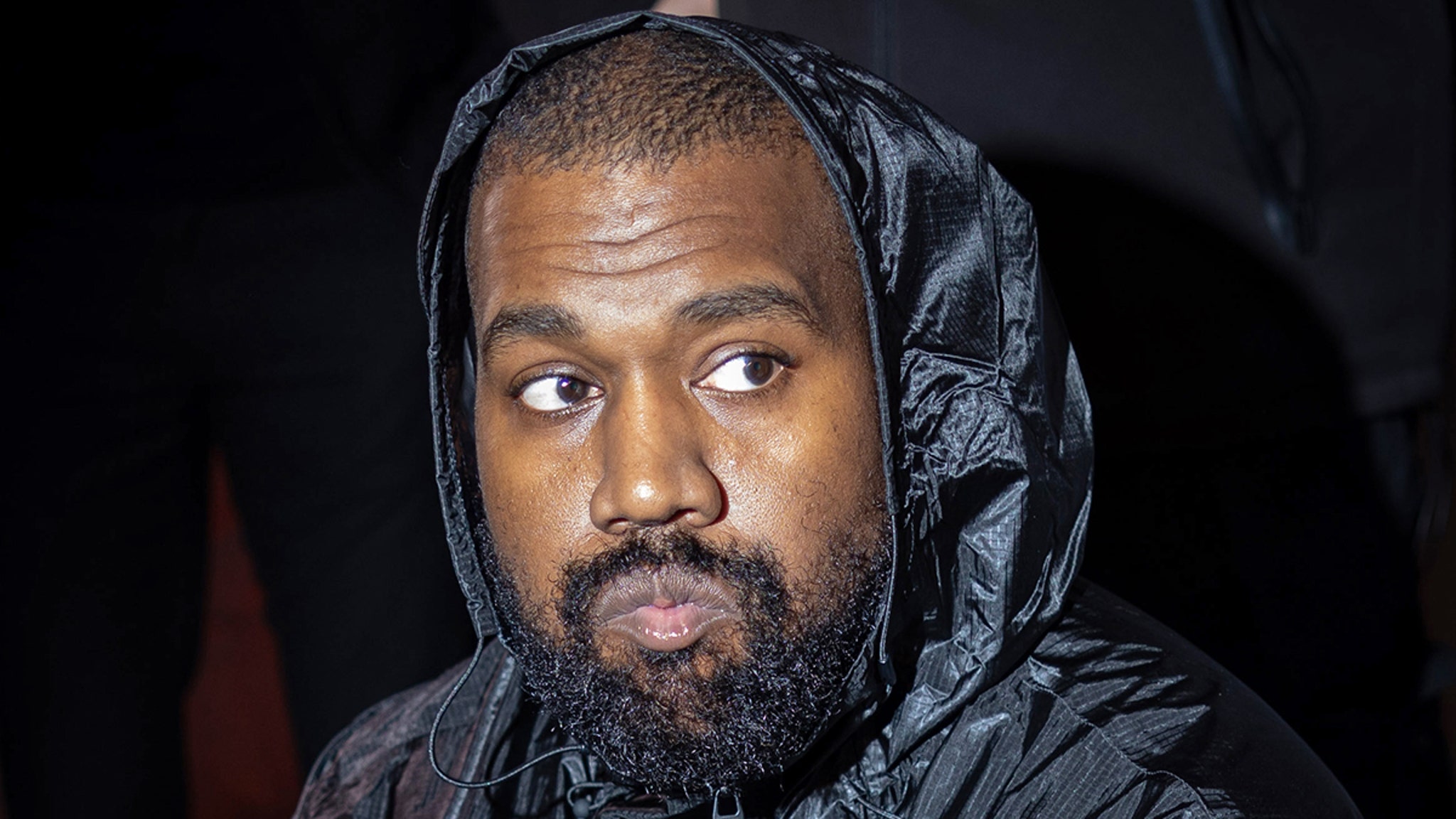 You are currently viewing Kanye West Asks Music Industry to Strictly Refer to Him as Ye