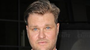 Read more about the article Zachery Ty Bryan Charged with a Felony Following DUI Arrest