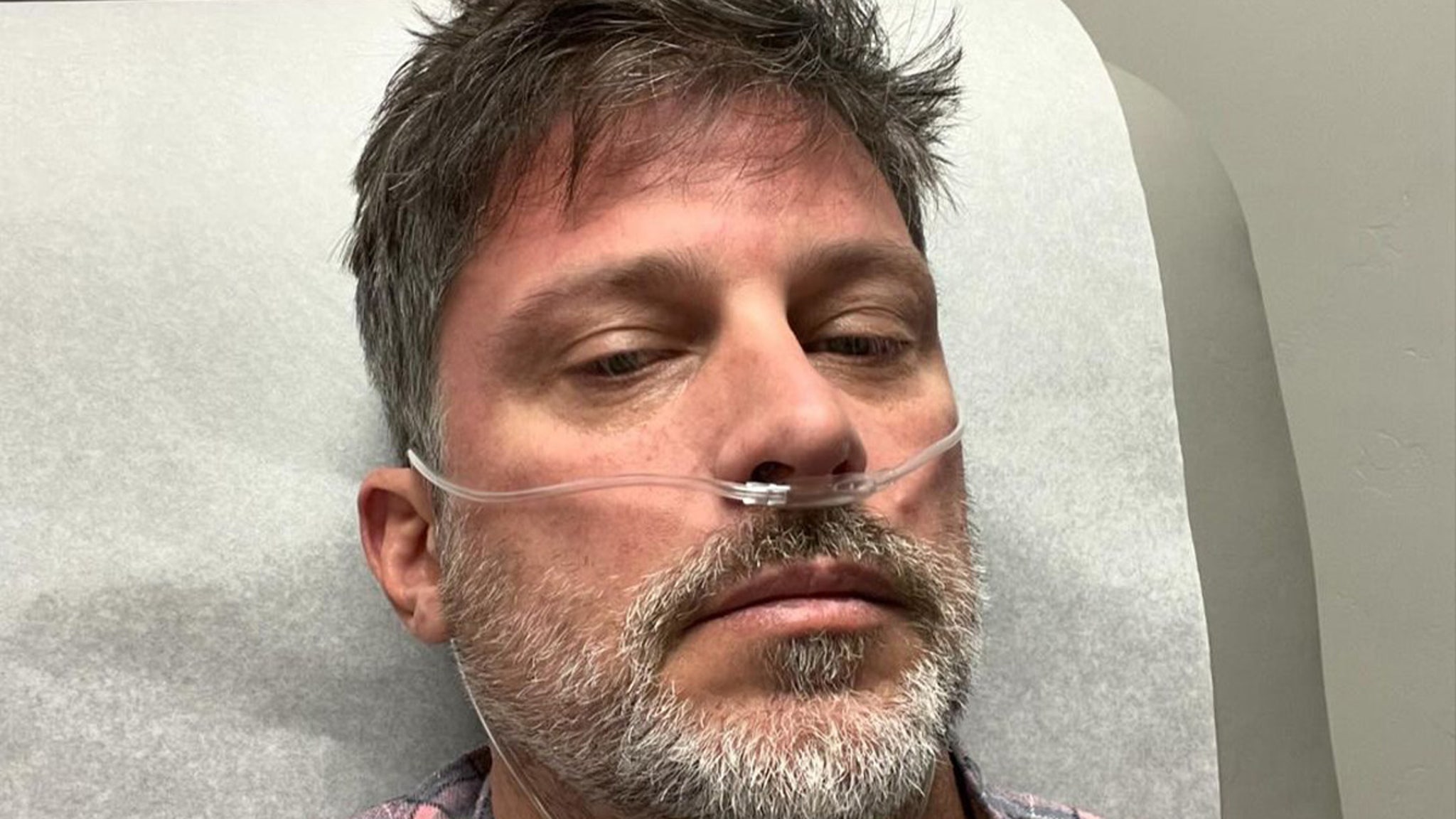 You are currently viewing 'Days of Our Lives' Star Greg Vaughan Hospitalized with Fluid in Lungs