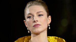 Read more about the article Hunter Schafer Says She Doesn't Lean Into the Fact She’s Transgender