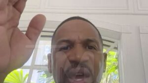 Read more about the article Stevie J Calls 50 Cent 'Uncle Tom' for Diddy Attacks, Describes Miami Raid