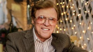 Read more about the article Steve and Eydie's Steve Lawrence Dead at 88