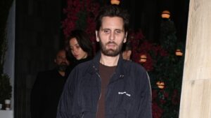 Read more about the article Scott Disick Out to Dinner in L.A. After Noticeable Weight Loss