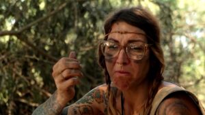 Read more about the article 'Naked and Afraid' Contestant Eats Blood-Bloated Leeches, Full Survival Mode